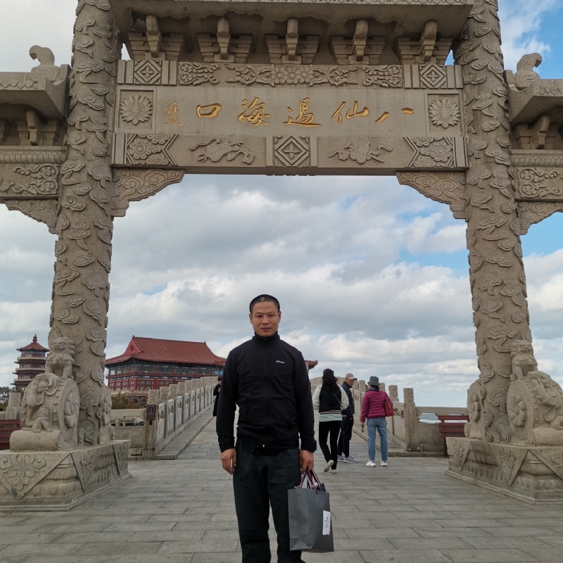 向日葵的微笑的第一张照片--铁岭蓝颜知己交友网